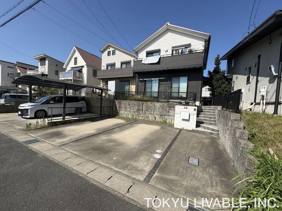 Bright 4LDK with Three-Car Parking in Miyazu, Agui, Aichi