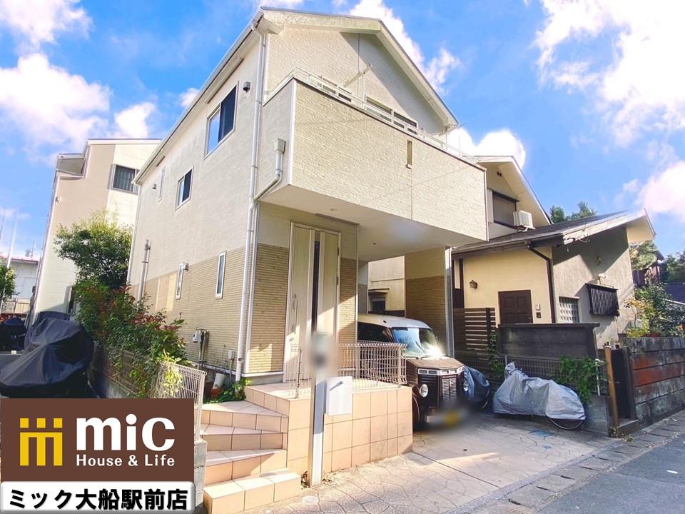 Renovated Bright 4LDK House with Two-Car Space in Kamakura Jomyoji, Kanagawa
