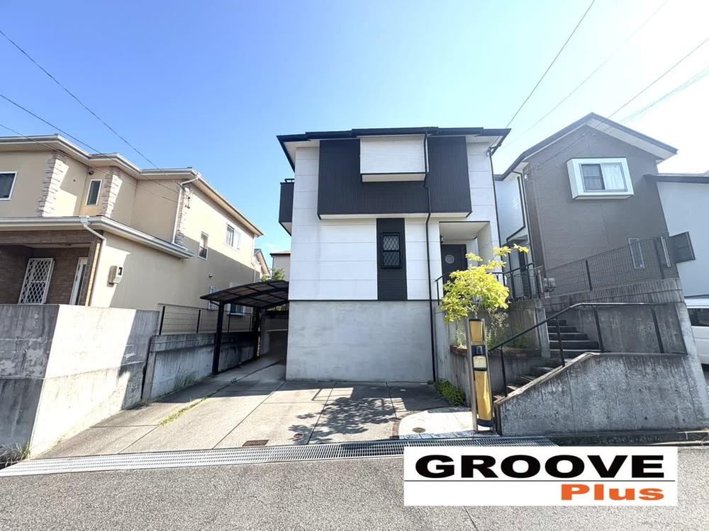 Fully Renovated 4LDK House with Atrium Living in Peaceful Kita-ku, Kobe in Hyogo