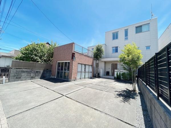 Spacious 7LLDDKK Hebel House with Solar Power in Shizuoka, Shizuoka