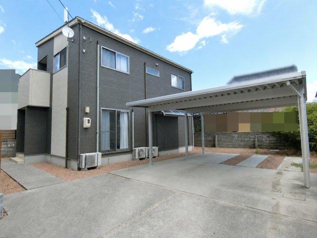 Well-Kept 2016 3LDK with Garden & 4-Car Parking in Kaike, Yonago in Yonago