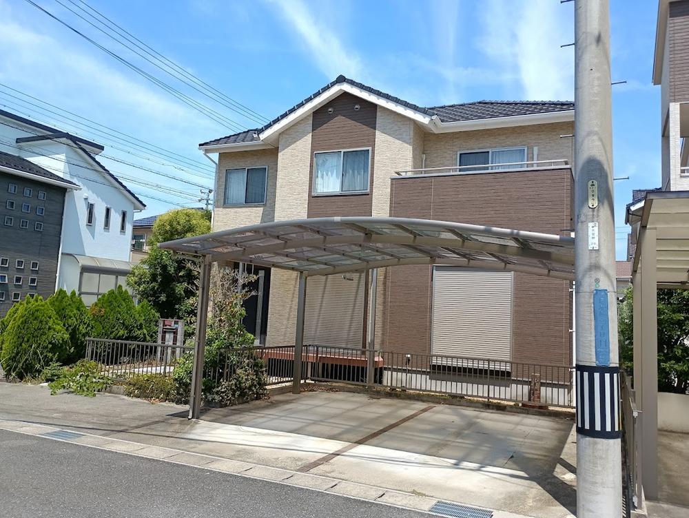 Fully Renovated 4LDK Corner House near Hinaga Station in Yokkaichi in Mie