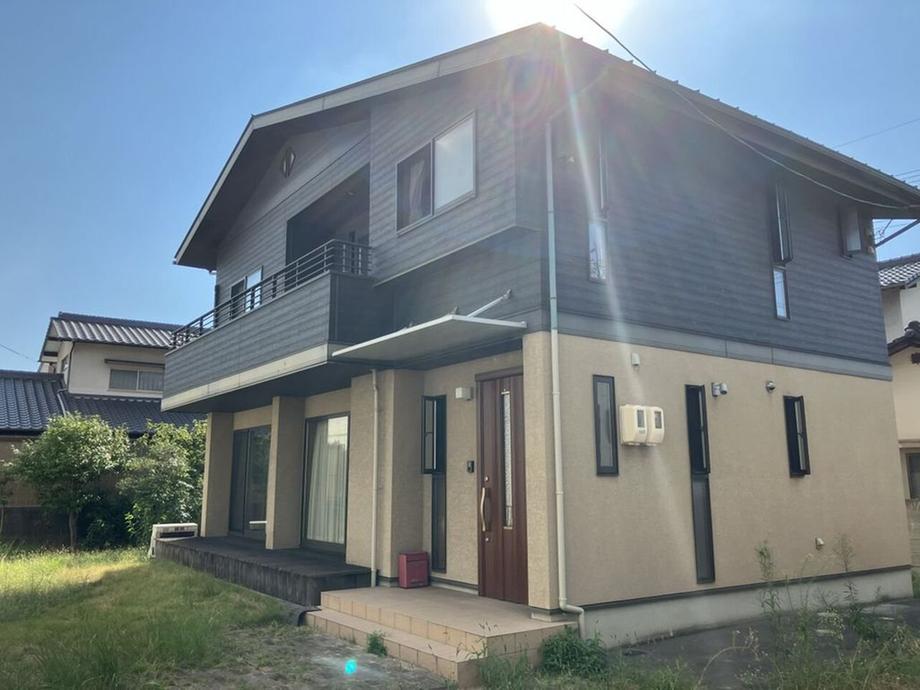 Renovated 3LDK+S Wooden Home with Large Garden in Quiet Kurashiki in Okayama