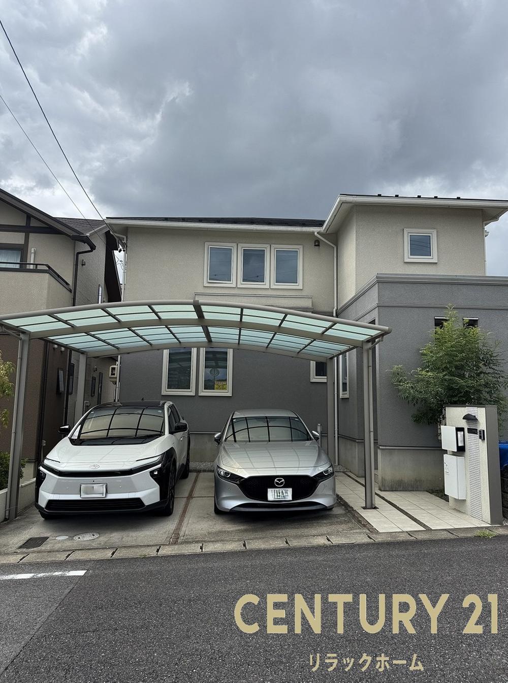 Renovated 4LDK with Garden and Wood Deck in Takenoyama, Nisshin, Aichi