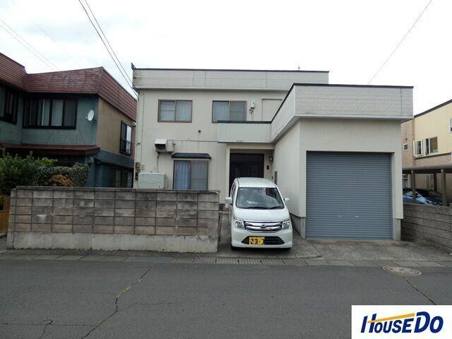 Spacious 5LDK Wooden House near Chuo-Hirosaki Station, Aomori