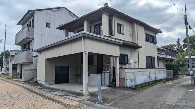 Spacious 6LDK Steel-Frame House Near Sekiterasu-mae Station in Seki, Gifu