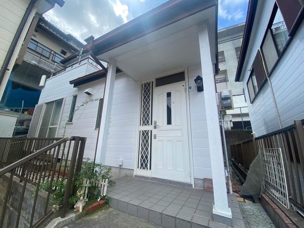 Bright 4LDK Wooden House near Suzurandai-Nishiguchi Station, Hyogo