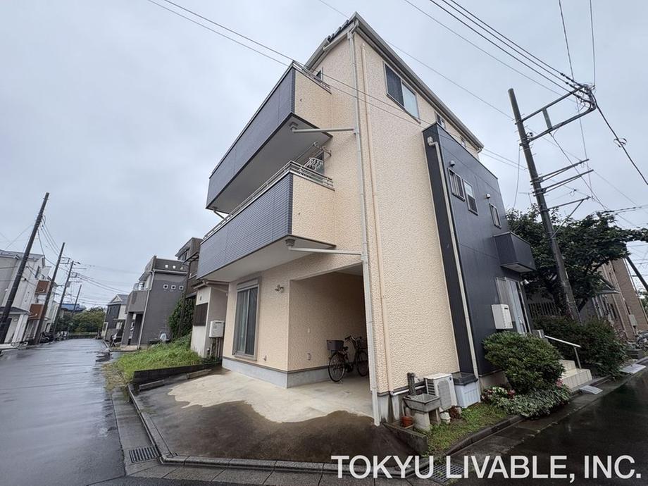 Fully Renovated 5LDK+S Corner House, 10 Min to Asaka, Saitama
