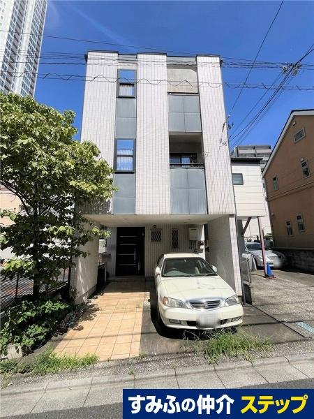 Near-New 1LDK+3S Wooden House with Basement in Nishi-Azabu, Minato, Tokyo