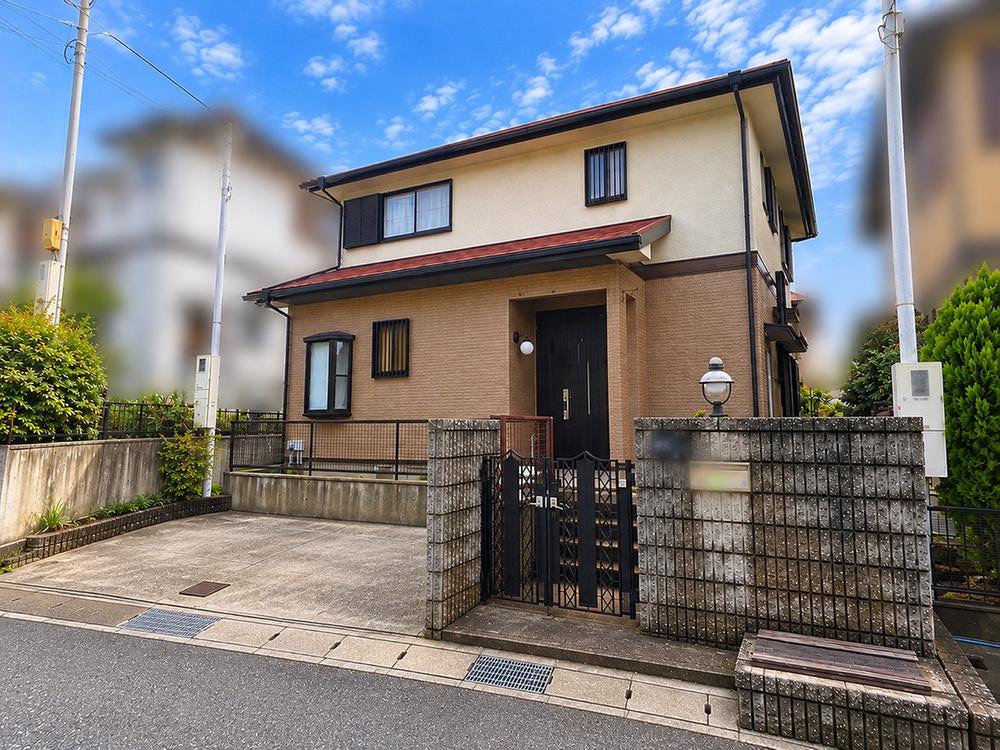 Spacious 4LDK Wooden Home on a Flat ~60-Tsubo Lot in Quiet Sanda, Hyogo