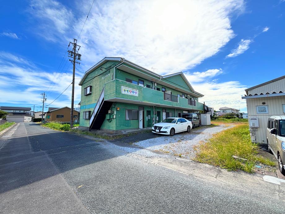 Spacious 6LDK+S Steel-Frame House on a Large Lot in Quiet Nakashinden, Fukuroi, Shizuoka