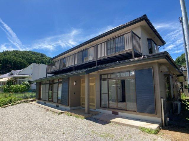 Fully Renovated 7LDK+S Home with Spacious Grounds in Okaya, Nagano