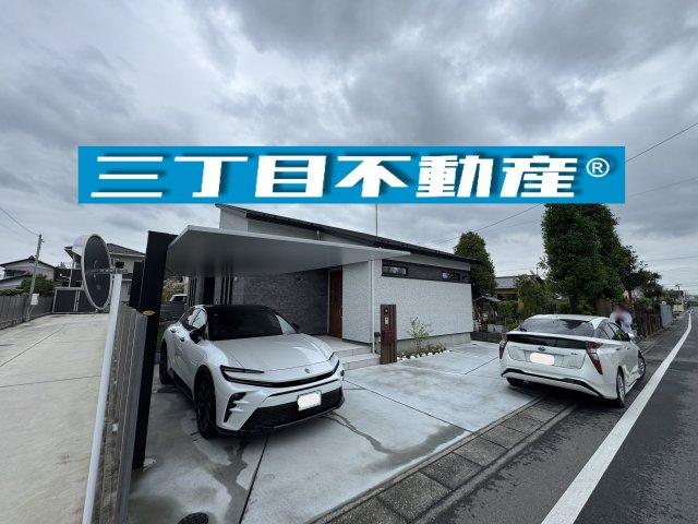 Modern Single-Story 2LDK with Wood Deck in Omaeda, Fukaya, Saitama