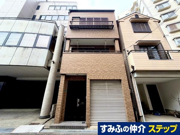 Spacious 5DK+S Three-Story Home in Benten, Osaka, Osaka