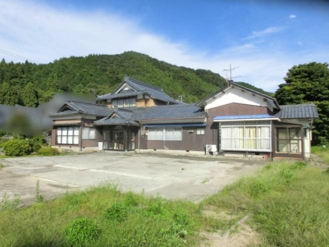 Spacious 14LDK Traditional Home with Large Garden and Farmland in Maruoka, Sakai, Fukui