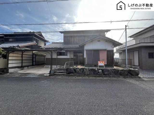 Spacious 7DK Home with a Large Garden in Koka, Koka, Shiga
