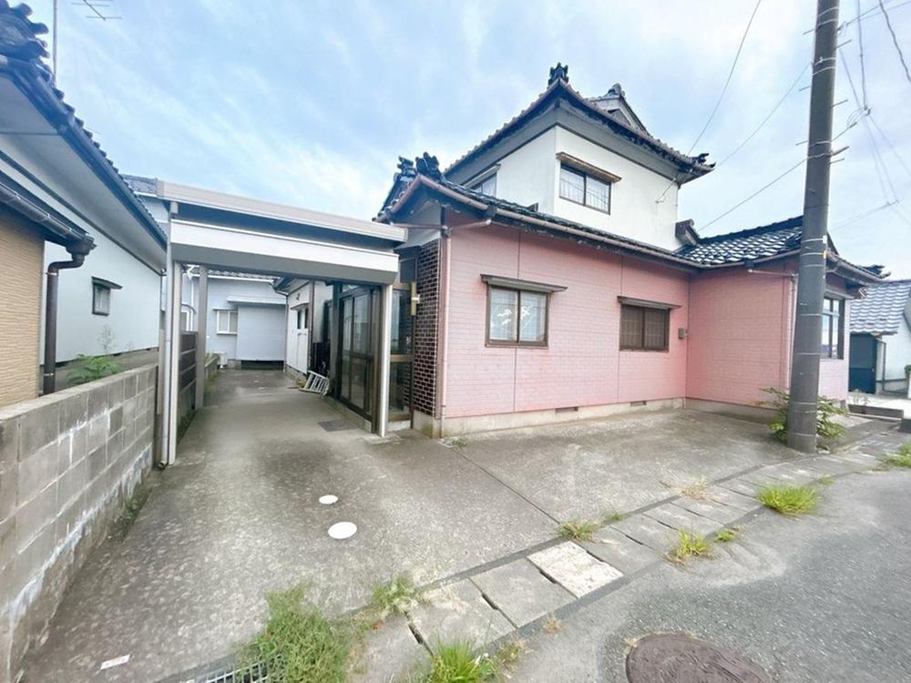 Spacious 4LDK Home with Planned Renovations in Asuka, Sakata, Yamagata