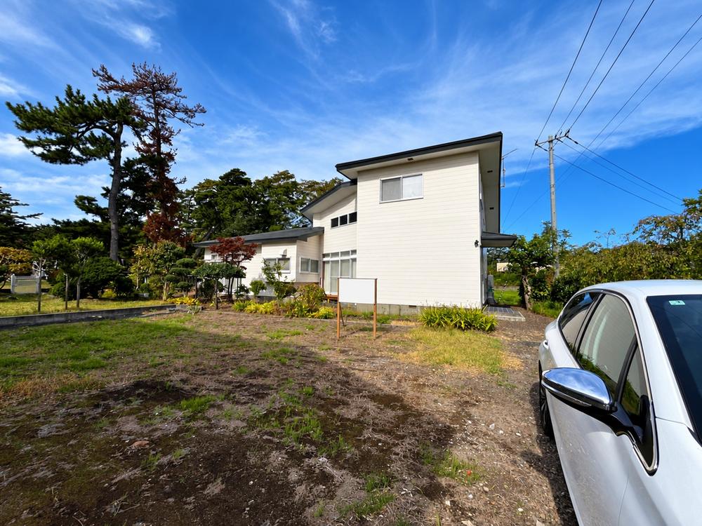 Spacious 4LDK Wooden Home with a Large Garden in Matsumi-cho, Noshiro, Akita