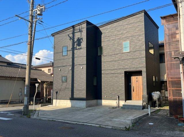 Bright, Renovated 3LDK Home in Niigata’s Matsuhama Higashimachi, Niigata