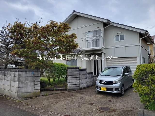 Bright, Spacious Steel-Frame Home in Sakuragaoka, Akita