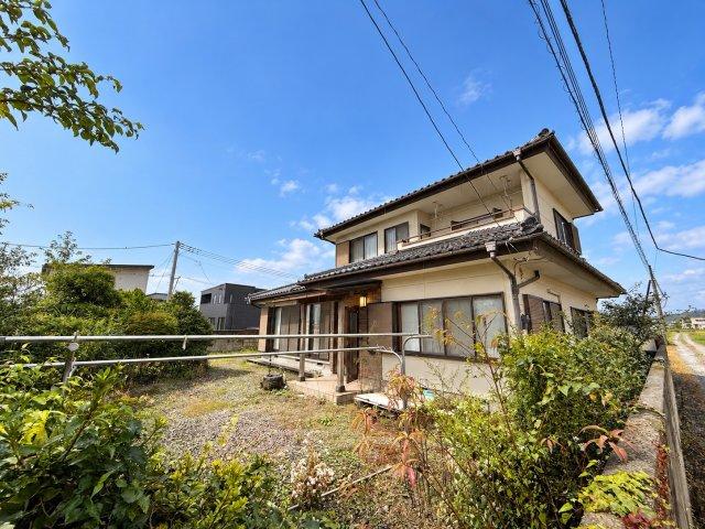 Spacious 5LDK Home with Large Garden in Higashi-Akada, Nasushiobara, Tochigi