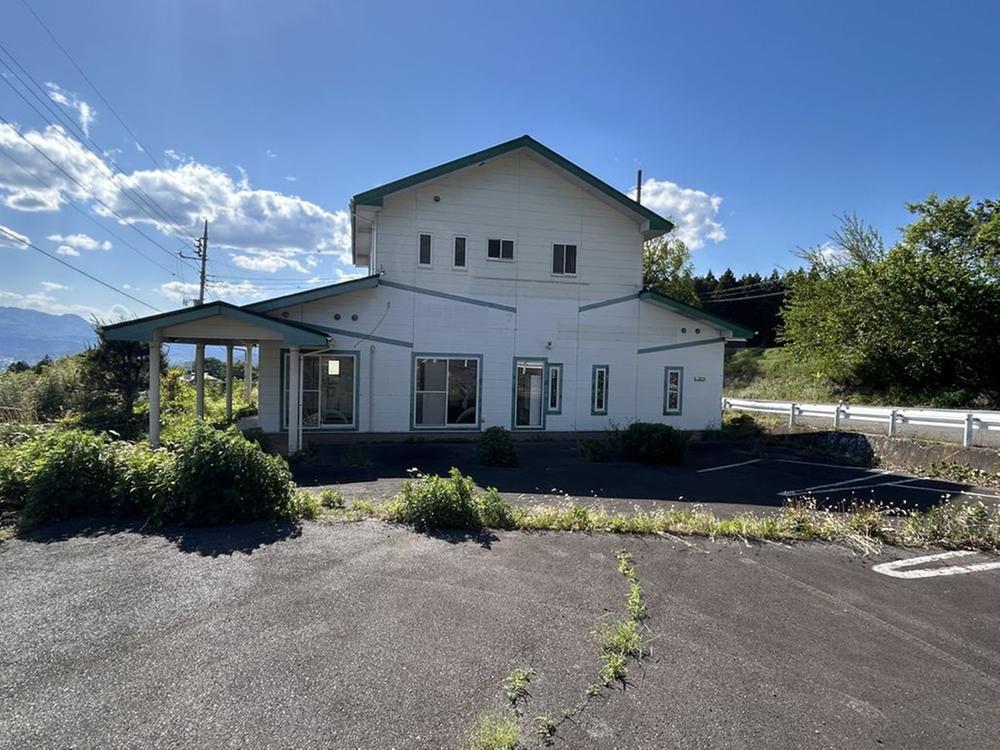 Spacious 5LDK Home with Expansive 685 m² Lot in Akagi, Shibukawa, Gunma
