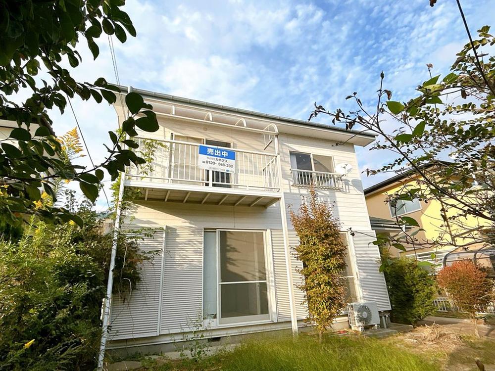 Renovation-In-Progress 4LDK with Four-Car Parking in Koriyama, Koriyama, Fukushima