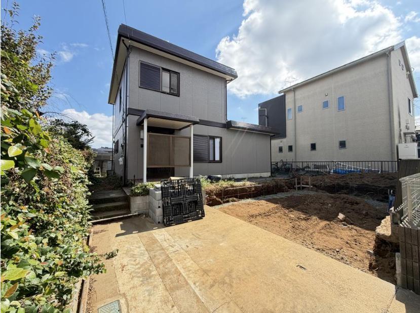Sunlit Renovated 3LDK+S Home with Parking in Tsuchiura, Tsuchiura, Ibaraki