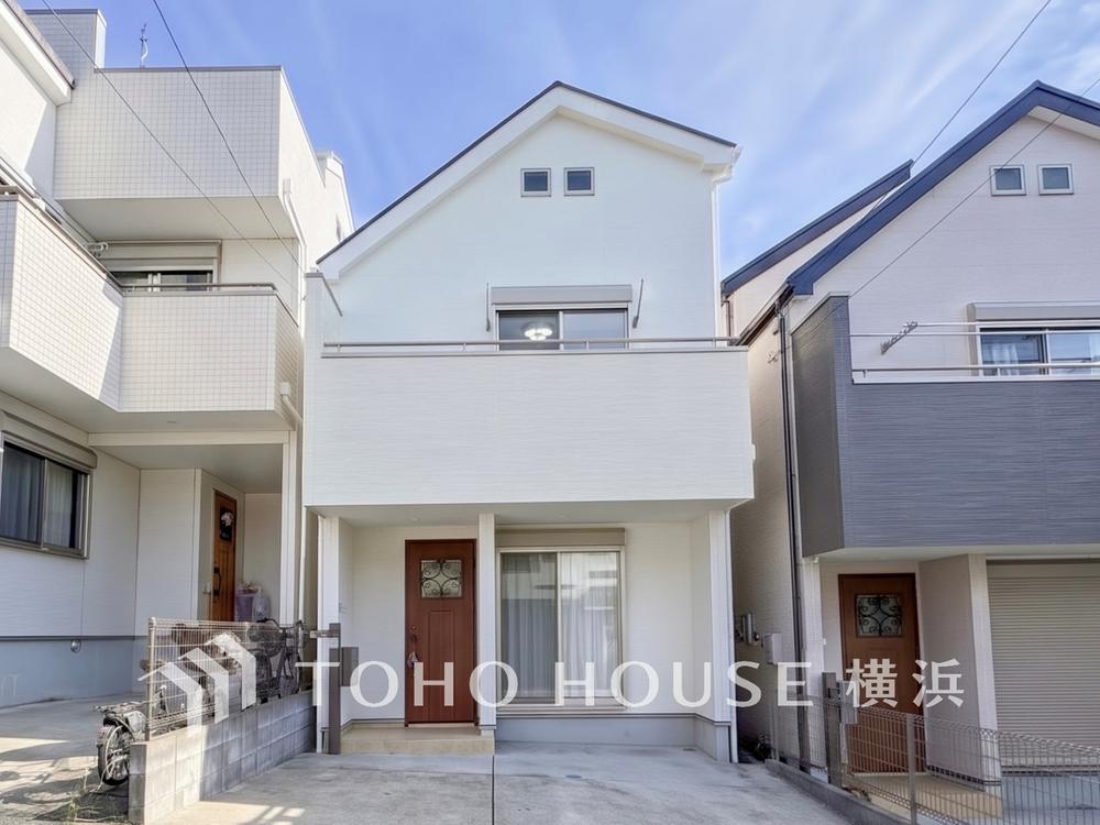Renovated 3LDK Home with Loft and Balcony in Yokohama
