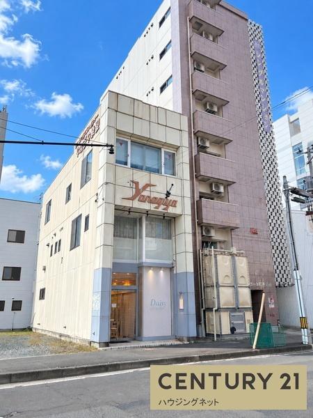 Three-Story Steel-Frame Property with Street-Level Shop Near Morioka Station, Morioka, Iwate