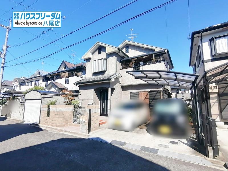 Sunlit 4LDK Home with Garden and Two-Car Parking in Yamato-Takada, Yamatotakada, Nara