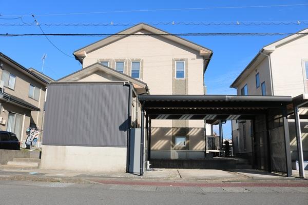 Bright Renovated 4LDK Home in Maruoka, Sakai, Fukui