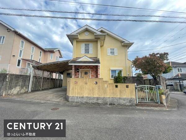Roomy 4LDK with Carport in Shibita-machi, Miyakonojo, Miyazaki