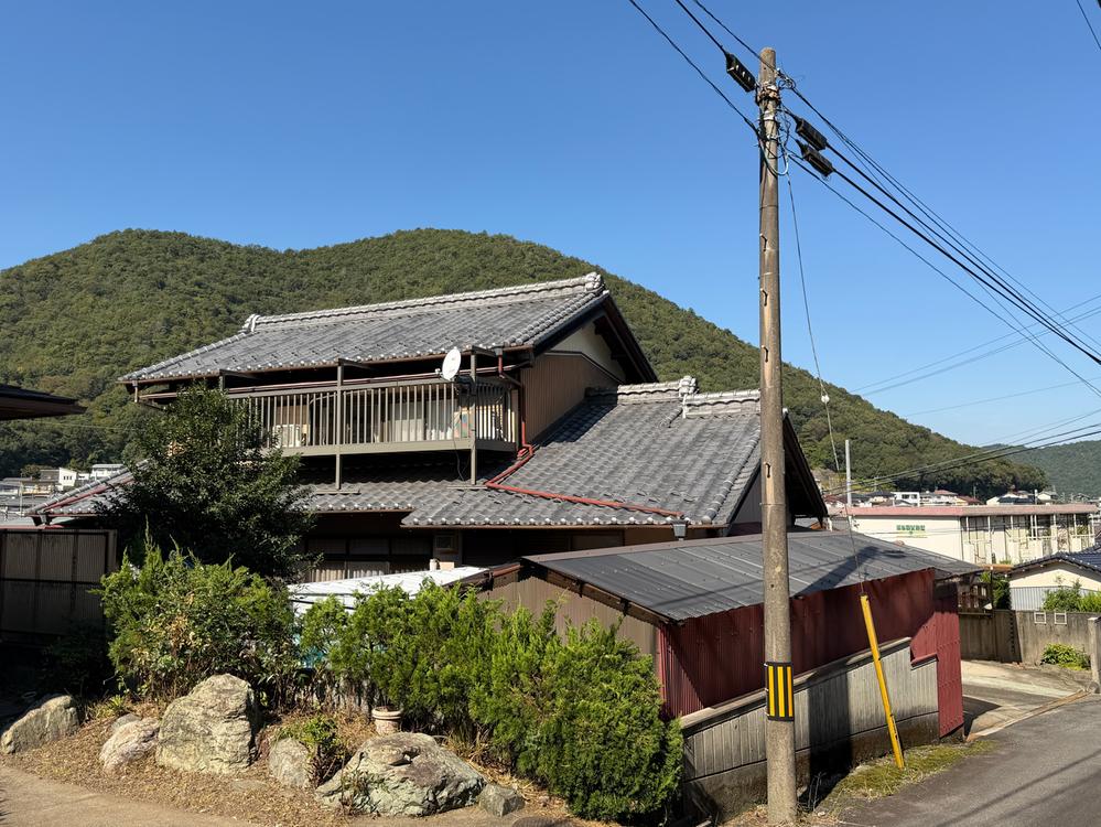 岩田坂のゆとりある5LDK、和室と広い敷地が魅力の戸建て、岐阜市