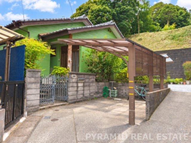 Single-Story 4DK Home with Carport in Kiyotakecho Kano Otsu, Miyazaki