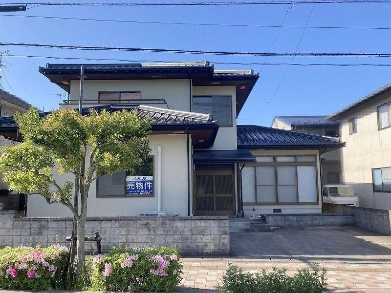 Fully Renovated Bright 3LDK+S with Open LDK in Sakaiminato in Tottori