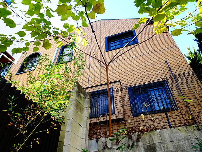Grand 5LDK Residence with Garden and Sauna in Setagaya, Setagaya, Tokyo