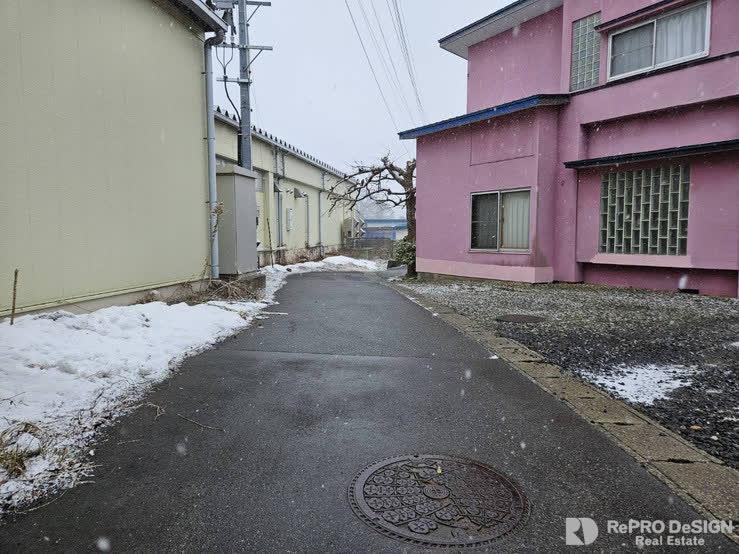 Affordable 3LDK+S Home with Bright Rooms in Akita, Akita