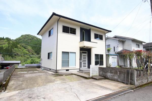 Renovated 3LDK House with Tatami Rooms and Garden in Nishisatacho, Kagoshima