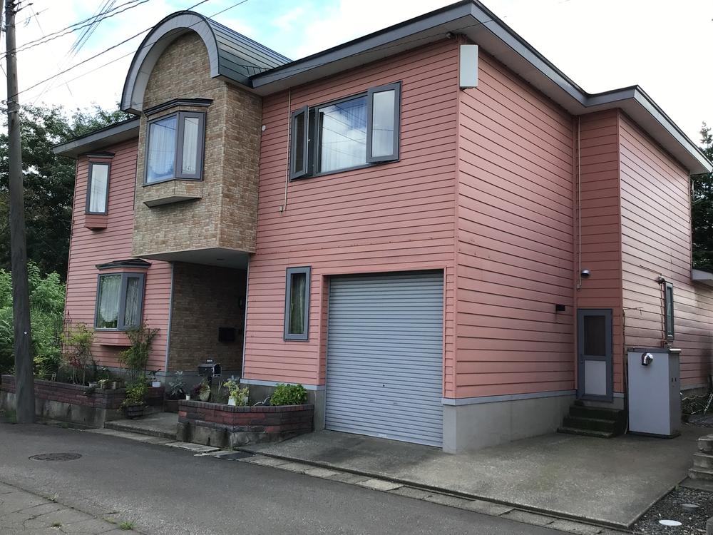 Spacious 7LDK Home in Quiet Myoken, Aomori, Aomori