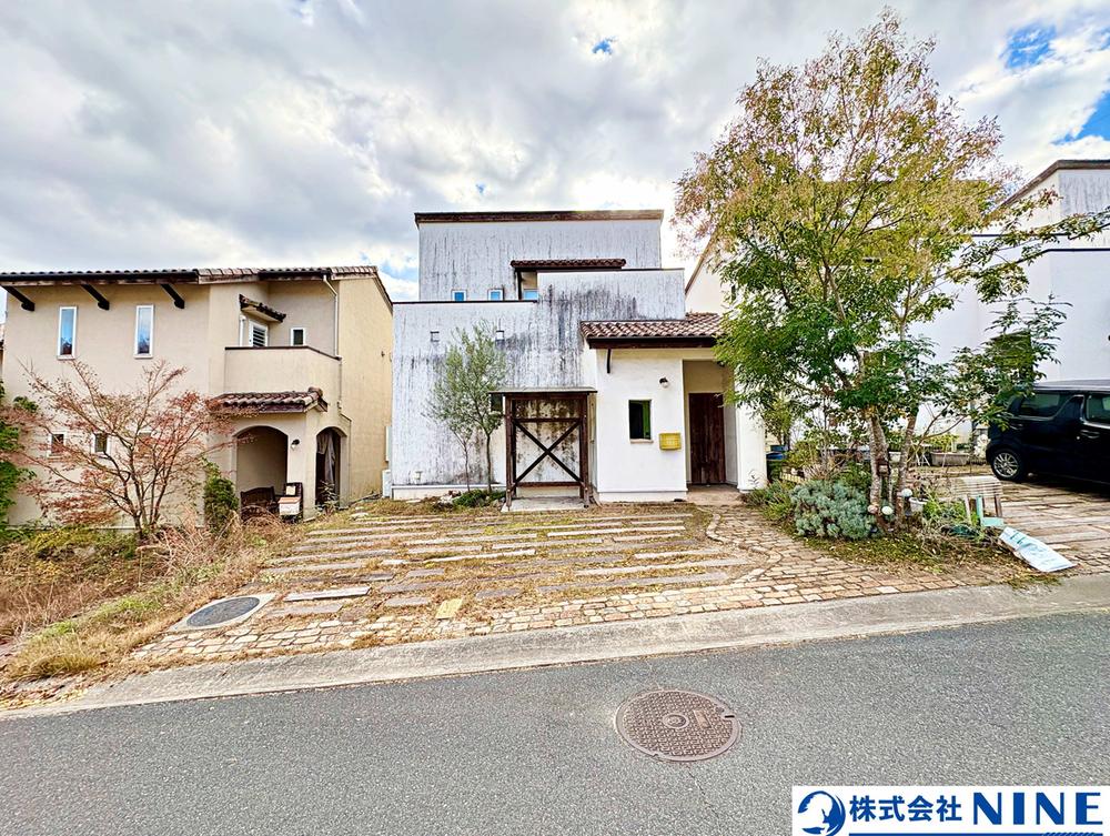 Spacious 3LDK+S Wooden Home with Large Lot in Quiet Kita-ku Haga, Okayama