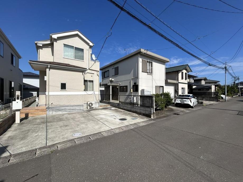 Fully Renovated 5LDK Home with Garden and Spacious Balcony in Izumi-ku, Miyagi