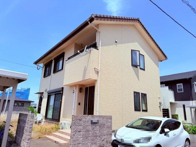 Sunny 4LDK All-Electric House with Parking for 3+ in Kokubu Nanamicho, Kagoshima