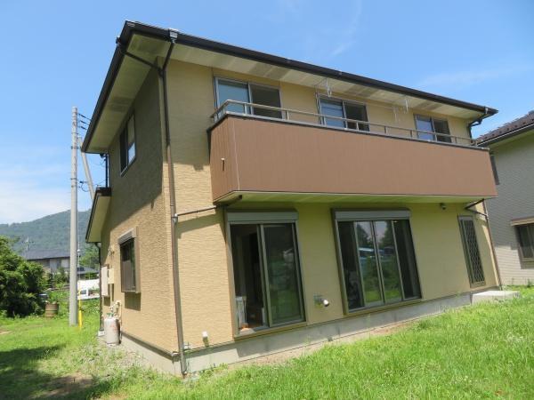 Spacious 4LDK Wooden Home Near Fujikyu Highland Station, Yamanashi