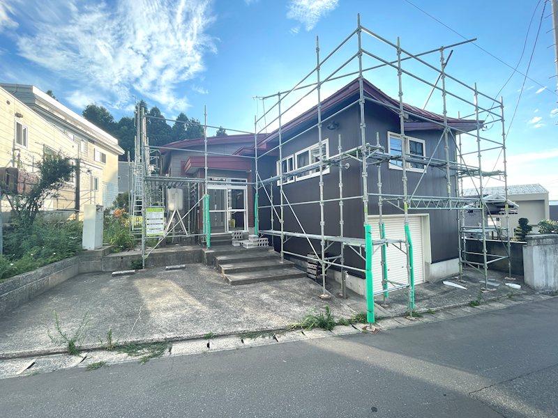 Spacious 4LDK+S Home with Garden and Garage in Sanai, Aomori