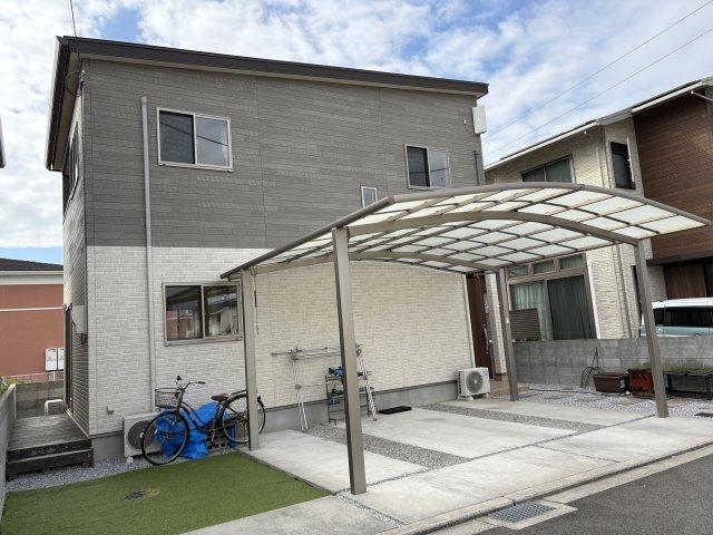 Renovated 2018 3LDK House with Solar, Parking & South Light in Matsuyama, Ehime