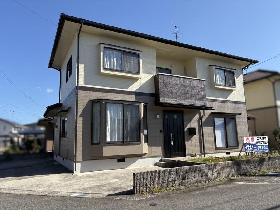 Fully Renovated 5LDK Corner House in Quiet Kawaoka, Yonago in Tottori