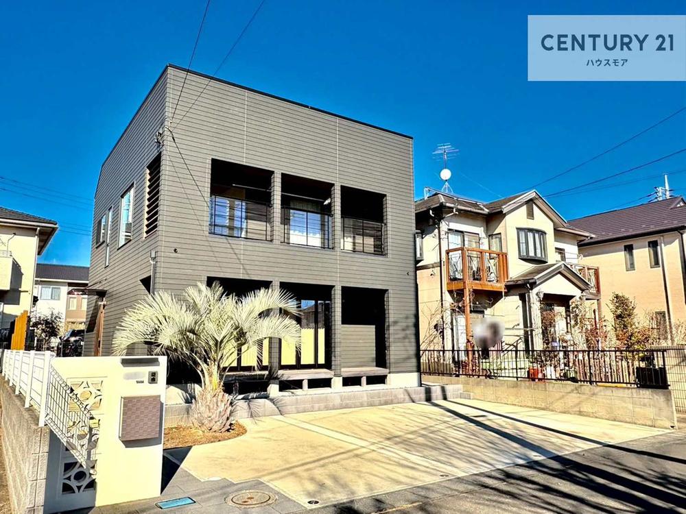Bright, Renovated 3LDK Home with a Spacious LDK in Fujigaoka, Ryugasaki, Ibaraki
