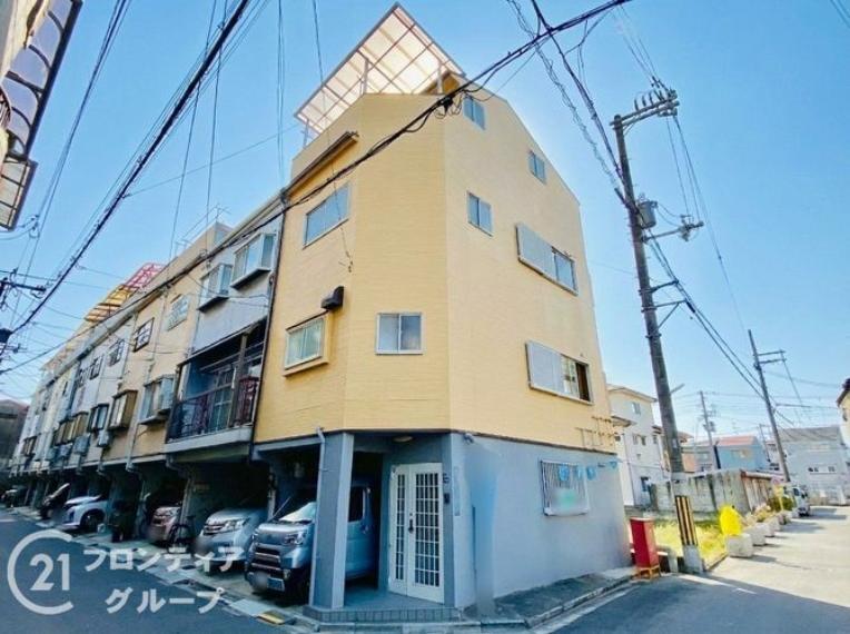 Bright, Renovated 4K Home in Satsukida-cho, Kadoma, Kadoma, Osaka