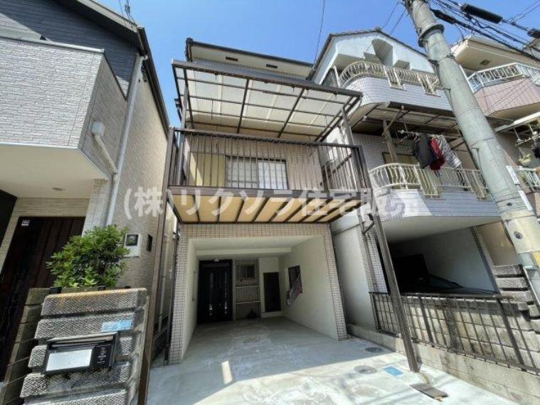 Renovated 5LDK Home with Parking in Quiet Moriguchi, Moriguchi, Osaka